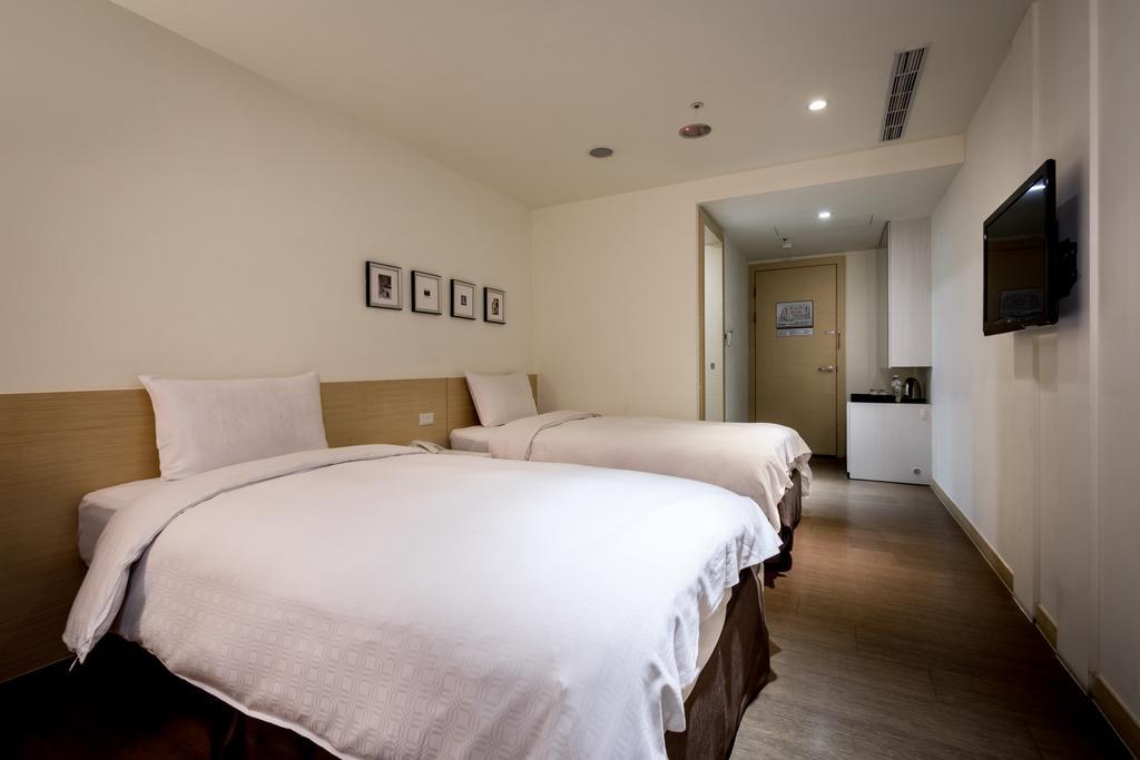 Wemeet Hotel Taipei Bagian luar foto
